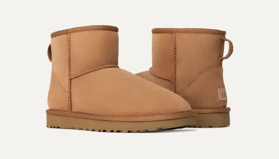 UGG Botte Classic Mini II